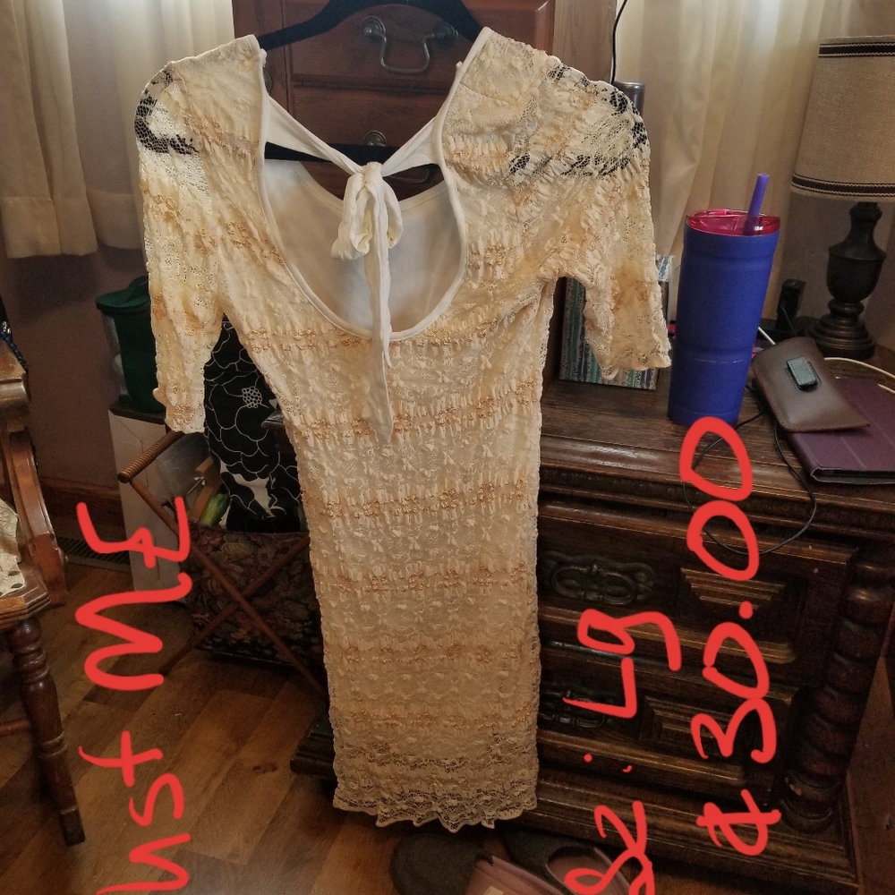 Dress - Picture 2 of 2